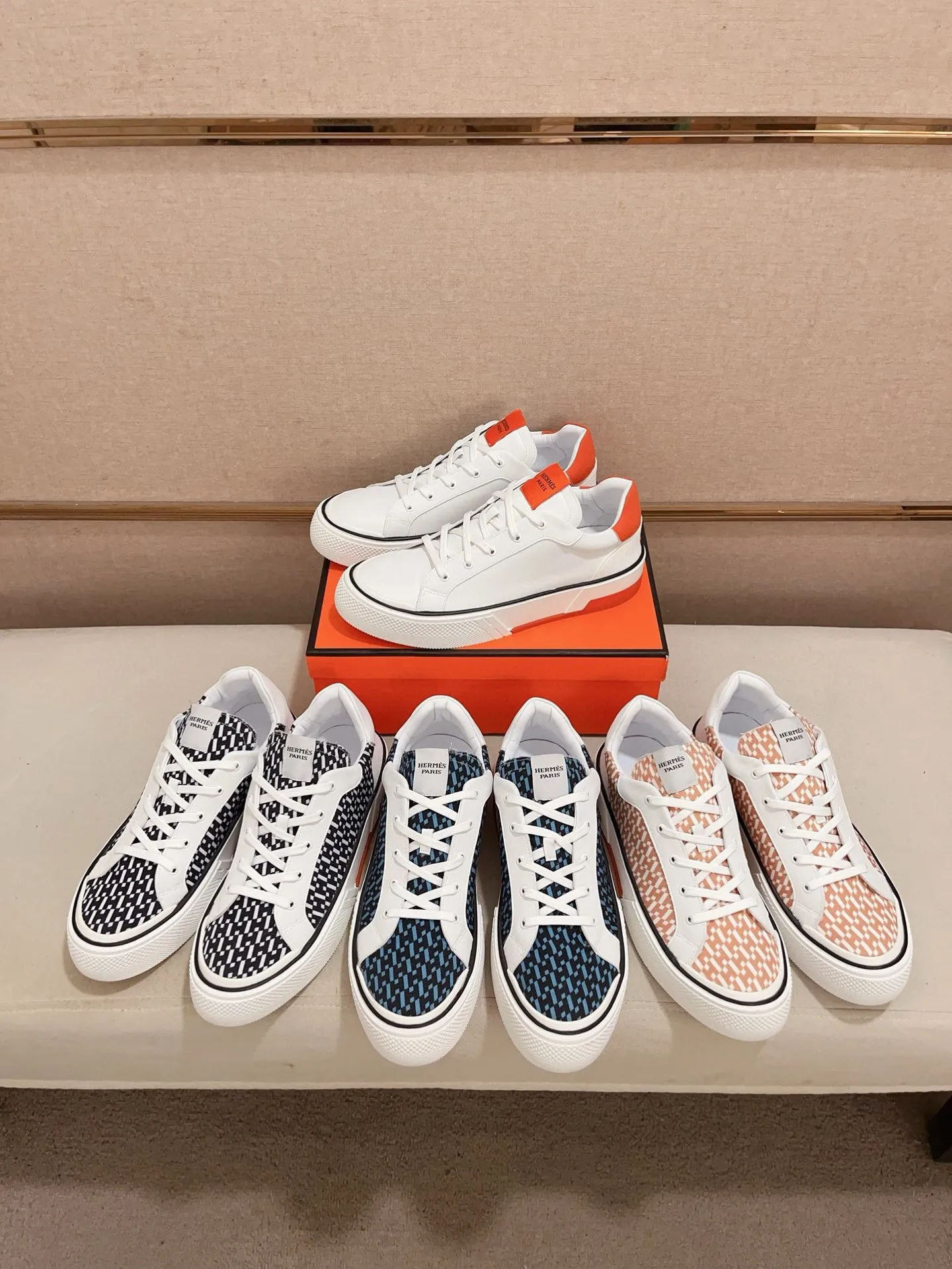 Men's clothing and shoes💰: 440💰《HERMES》【Classic Original Version】Hermès; Top 🔝 Purchasing Agency 🔍🔍Latest 🇺🇸Sold simultaneously at counters, original imported from Italy ▲▲Cow leather▲ ▲Exquisite workmanship (Italian 🇮🇹imported water-dyed 🐂cowhide lining) sole: original sole provided by the original factory, ⚠️exclusive double-layer activity·TPR·rubber·combined molded outsole; Code number: 38-46